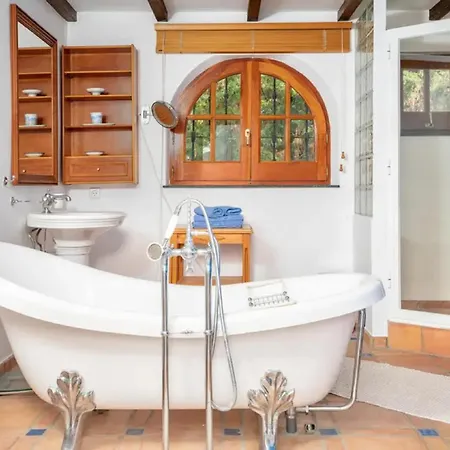 Villa Villa Ohana In Marbella - Spain